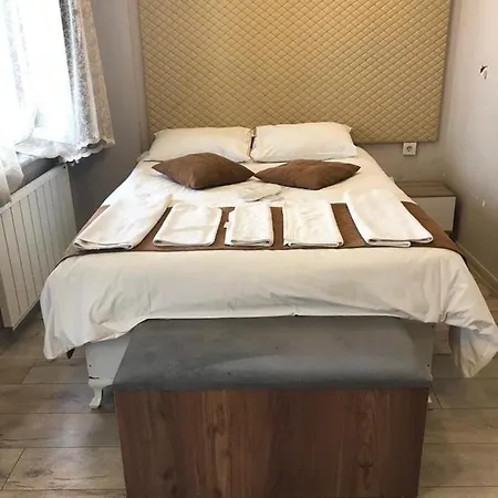 Aparthotel Rezo